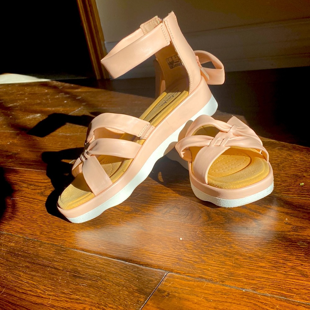 Pink Clanks Sandals with a little platform heel almost new. Hardly ever worn - Picture 1 of 5